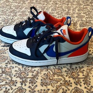 Nike Kids' Navy, Orange and Blue Sneakers size 6Y